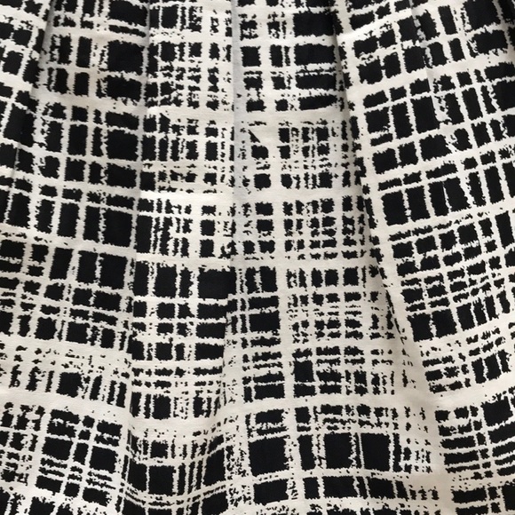 Urban Outfitter Skater Skirt Sz 2 - Picture 2 of 4